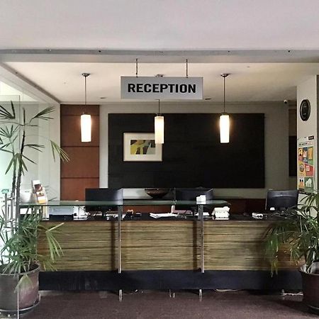 Capital O 874 Hotel Nyland Pasteur Bandung Ngoại thất bức ảnh