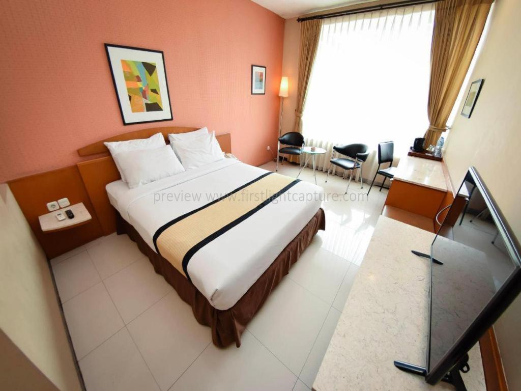 Capital O 874 Hotel Nyland Pasteur Bandung Ngoại thất bức ảnh