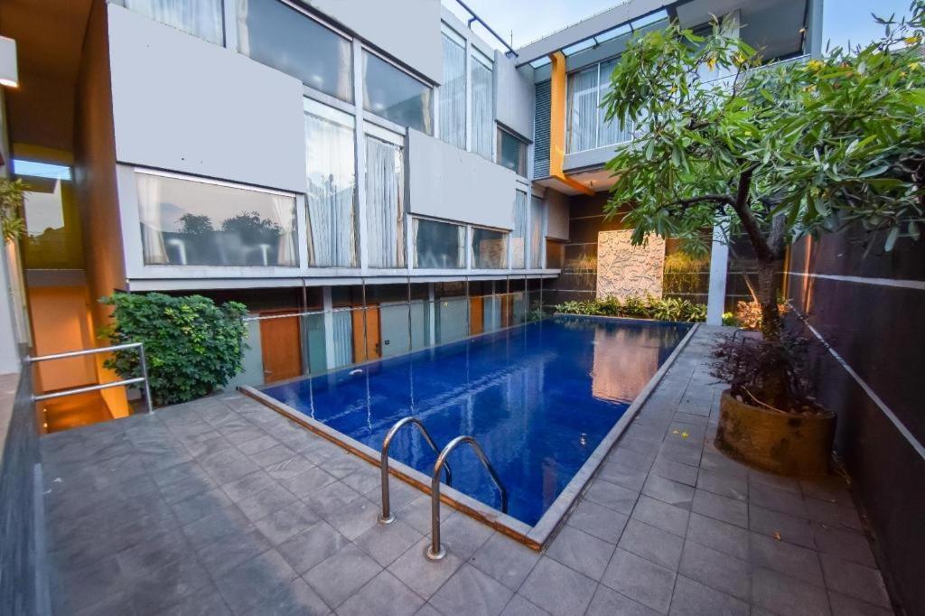 Capital O 874 Hotel Nyland Pasteur Bandung Ngoại thất bức ảnh
