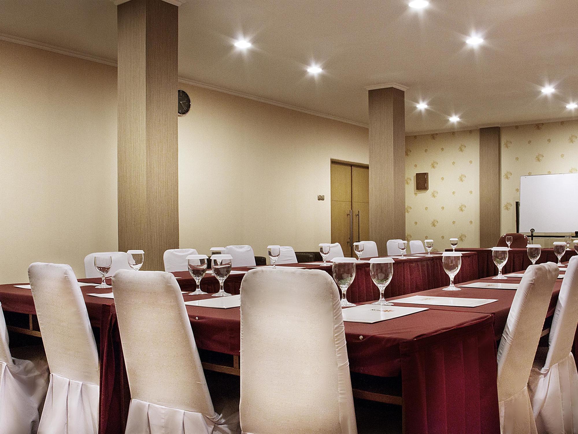 Capital O 874 Hotel Nyland Pasteur Bandung Ngoại thất bức ảnh