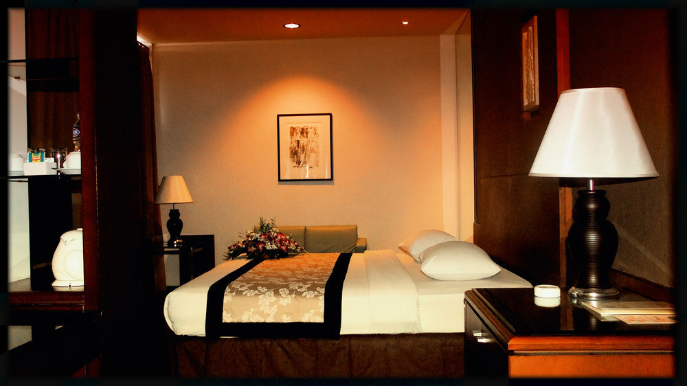 Capital O 874 Hotel Nyland Pasteur Bandung Ngoại thất bức ảnh